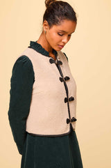 Buckle Gilet | Cream