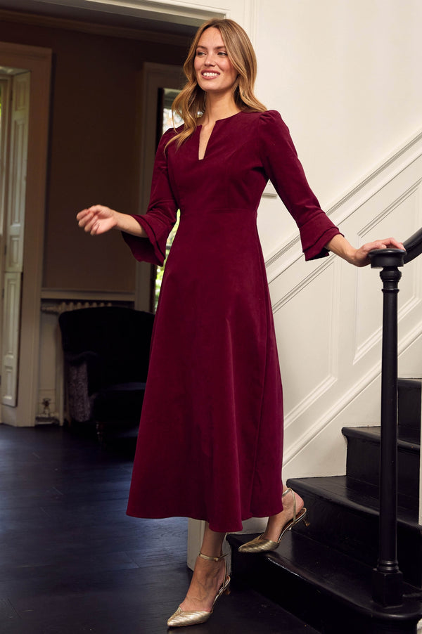 Jocelyn V-Neck 3/4 Sleeve Stretch Corduroy Dress | Wine