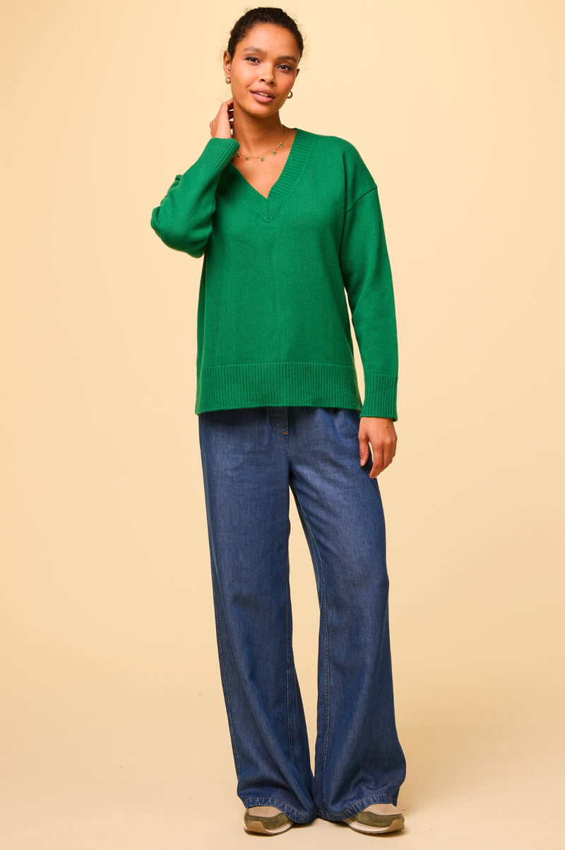 Merino Wool Relaxed V-Neck Jumper | Fern