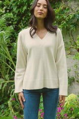 Merino Wool Relaxed V-Neck Jumper | Cream