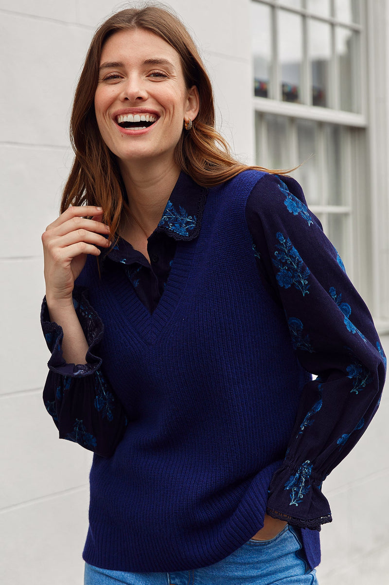 Amaya Corduroy Blouse | Flower Print Navy