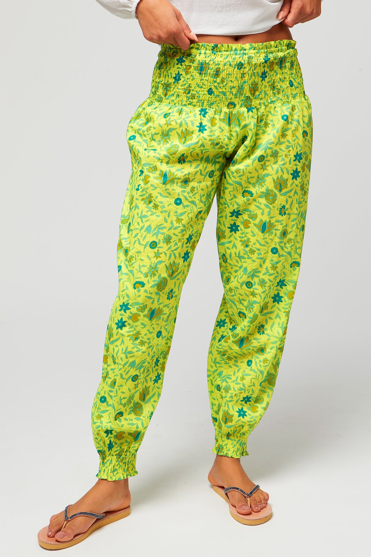 Green Harem pants - Ayaany.com