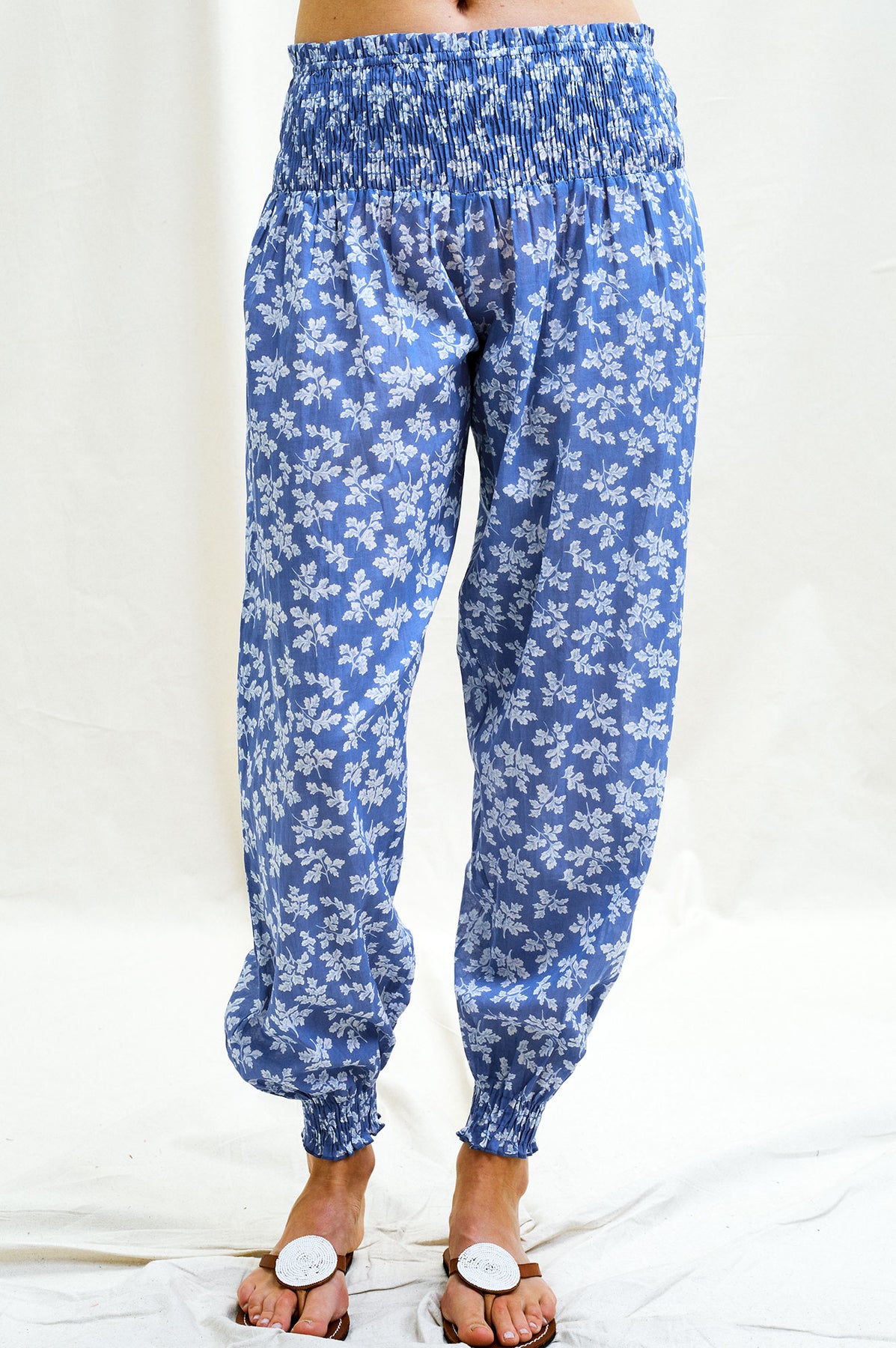 Aspiga Ladies Sustainable Harem Trousers Oak Leaf Marina Blue/White ...